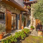 Vivi Luxury Comano (Tuscany)