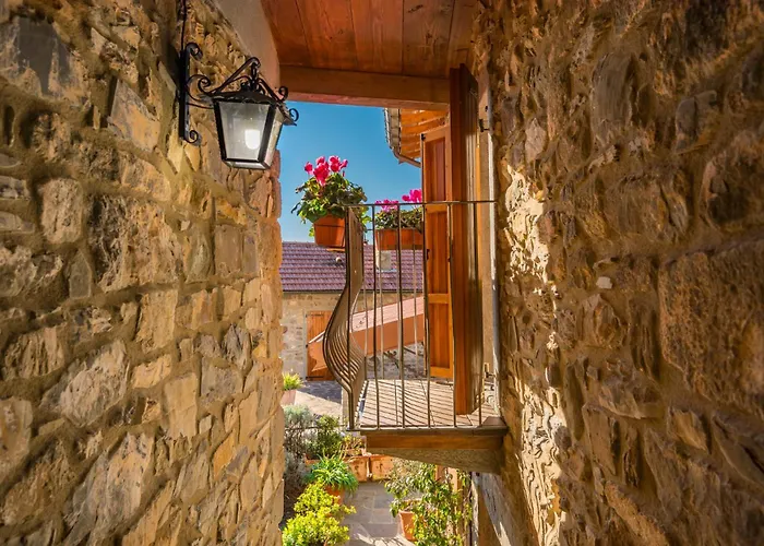 Semesterbostad Vivi Luxury Comano (Tuscany)
