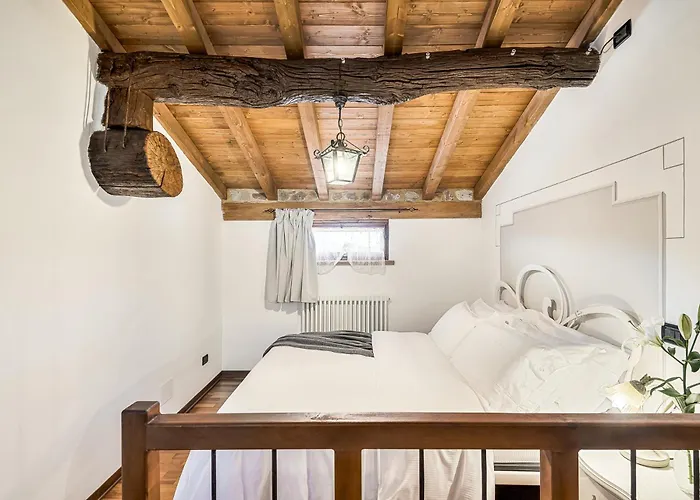 Vivi Luxury Semesterbostad Comano (Tuscany)